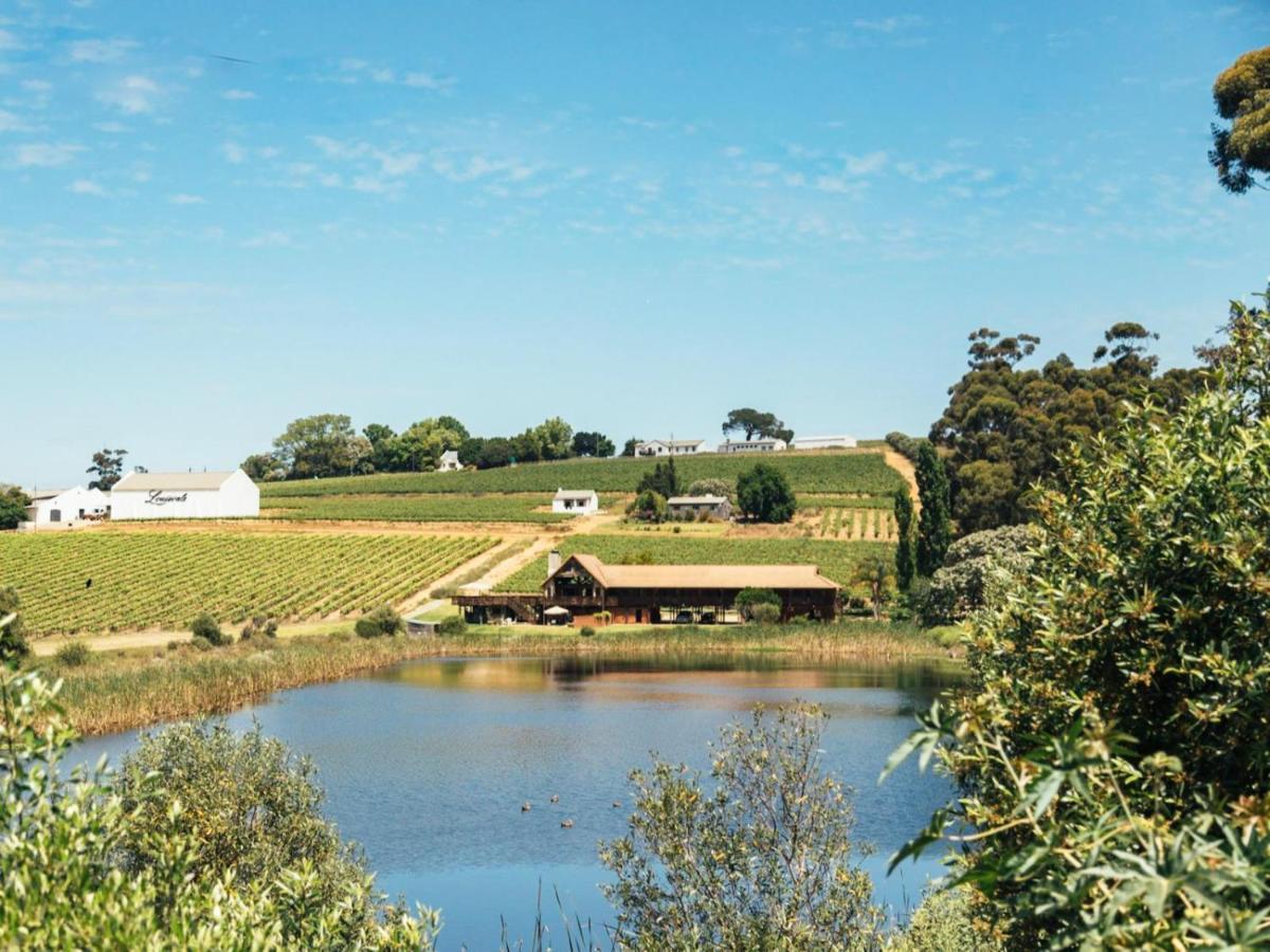 The Log Cabin Lodge Stellenbosch Exterior foto