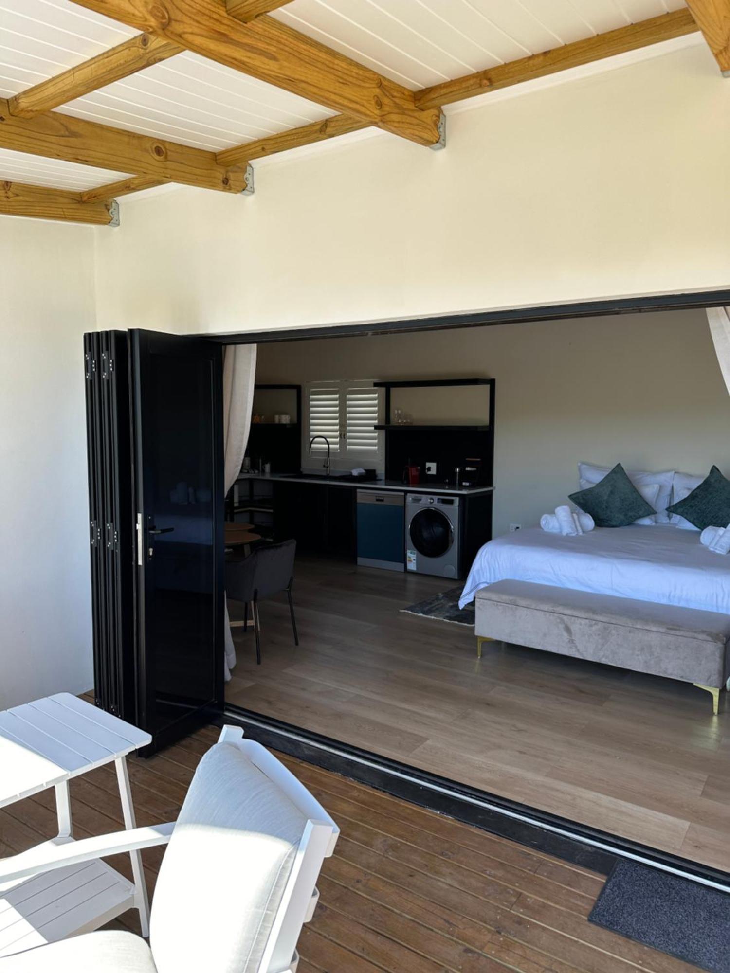 The Log Cabin Lodge Stellenbosch Exterior foto